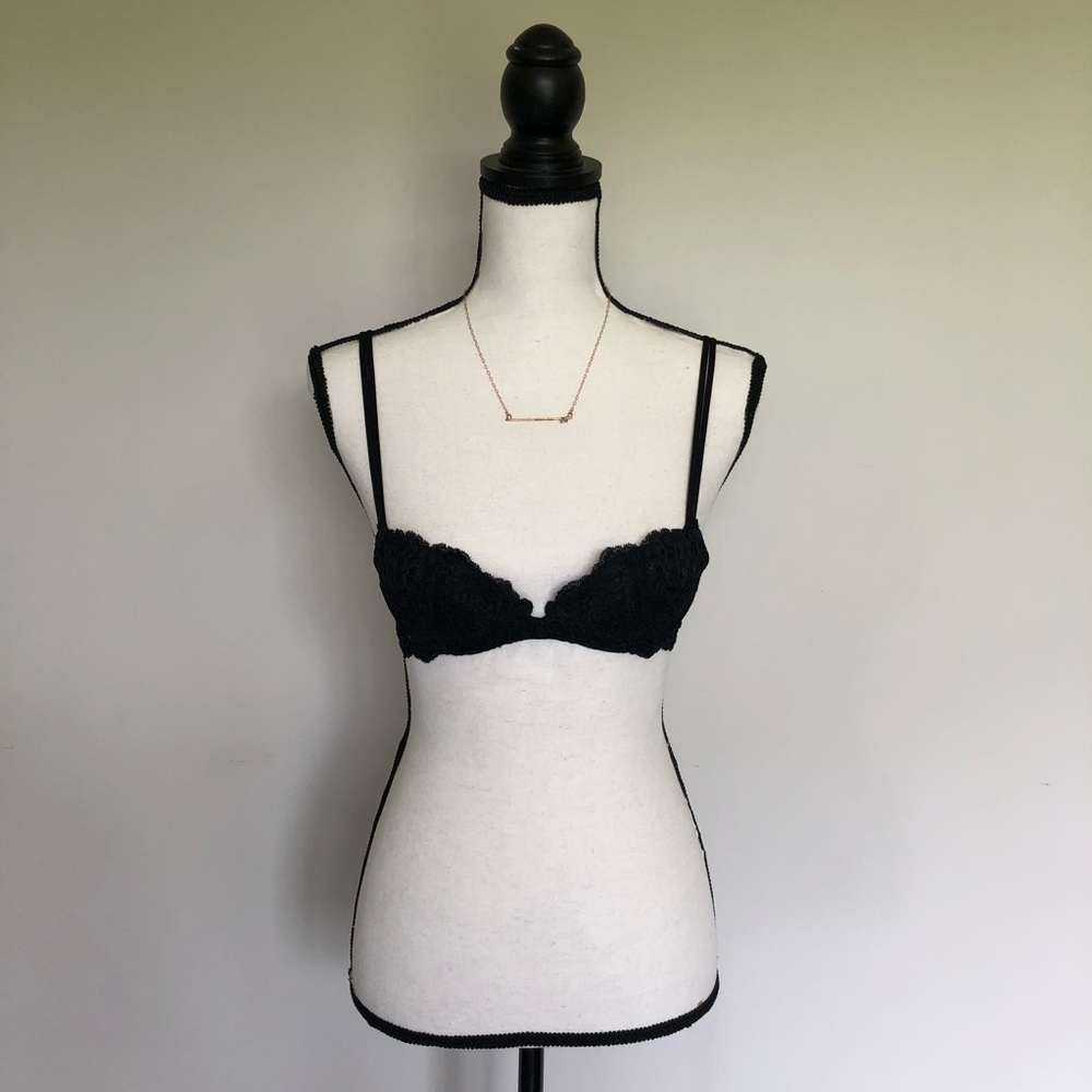 Victoria’s Secret 32A